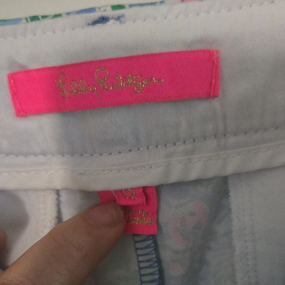 Lilly Pulitzer Blue Tropical Floral Bermuda Shorts - Picture 4 of 6